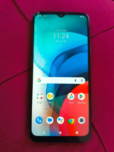 Celular motoE7