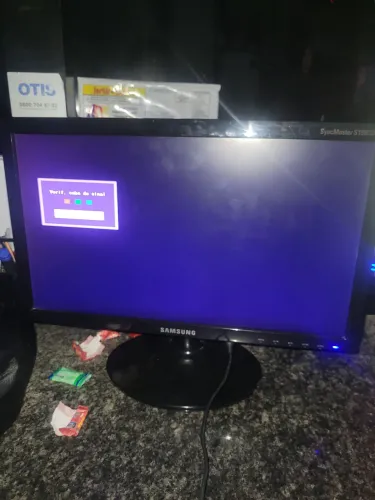 Monitor Sansung 18.5