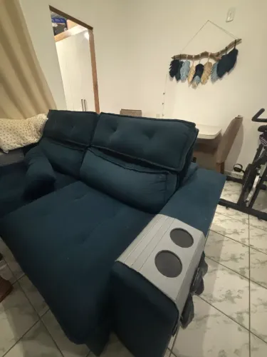 Sofá azul retrátil 2,50m usado