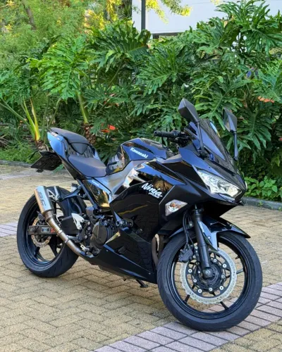 KAWASAKI NINJA 400 PRETA (OPORTUNIDADE)