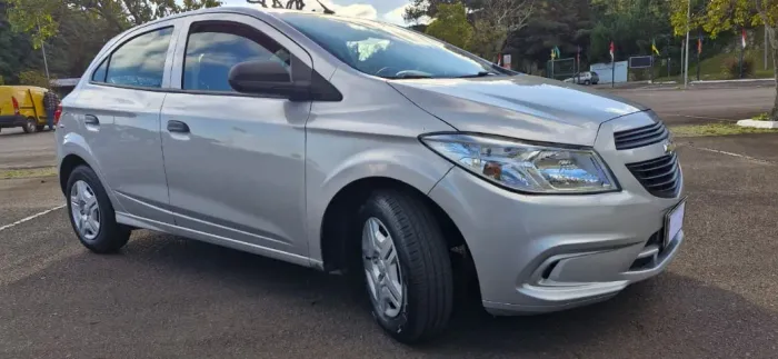 Chevrolet Onix JOY Hatch 1.0 8V Flex Mec. 4P 2018