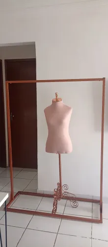 Manequim feminino