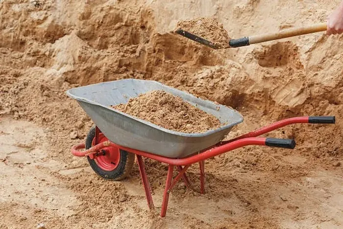 Ajudante de Obras- Disponível
