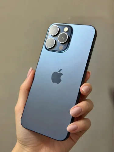 15 Pro Max 256GB (100% Original) Blue Titanium