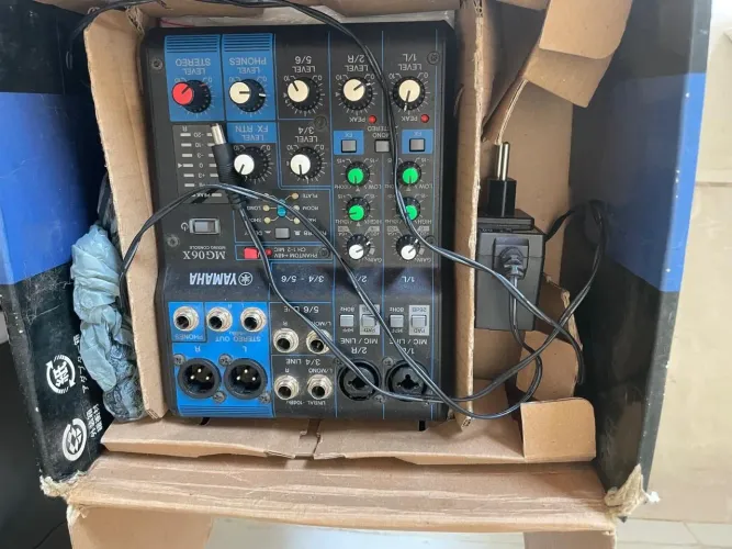 Mesa de Som. Yamaha Mg 6x
