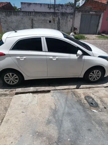 Hyundai HB20 Comf./c.plus/c.style 1.0 Flex 12V 2015