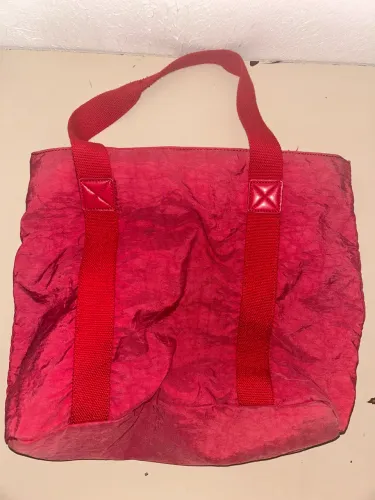 Bolsa de ombro vermelha