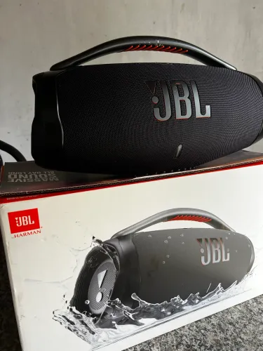 Bombox 3