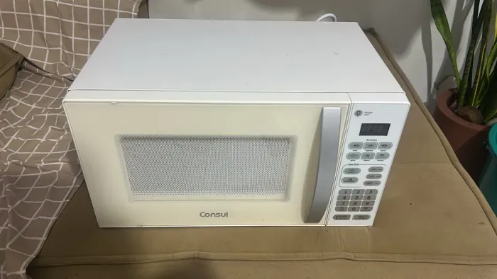 Micro-ondas Consul Branco 20L 127V CMA20BB
