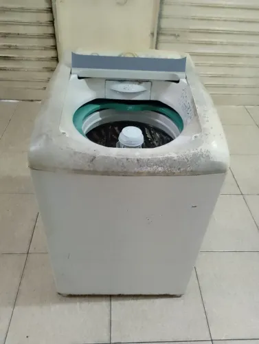 Máquina de lavar Consul 11kg com defeito 