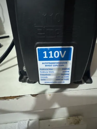 Transformador de Voltagem Emplac 3000VA - 110V/220V