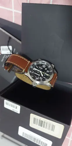 Relógio victorinox mach 3 airbross