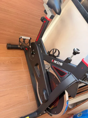 Bicicleta ergométrica Kikos F5i