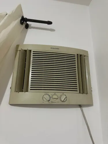 Ar condicionado 10 mil btus Eletrolux