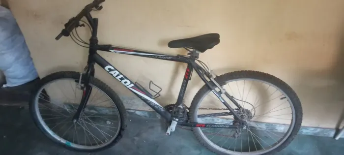 Vendo bicicleta Caloi  aro 26 em betim 