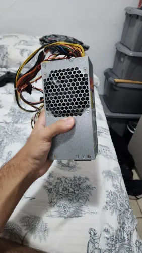 Fonte de PC Ultra Slim IMPERDÍVEL