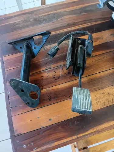 Pedal do Acelerador Original VW 8-50 Delivery 24V 