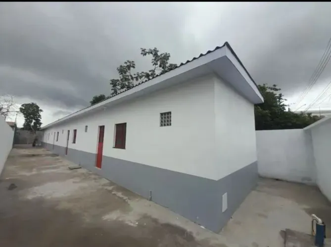 Vendo - Terreno com 5 Kitnets Alugadas