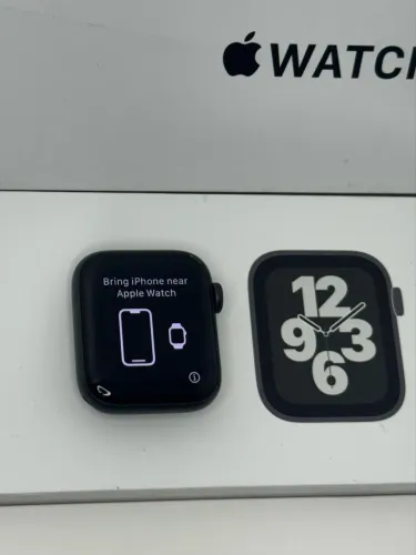 Apple Watch SE 40mm GPS Space Gray
