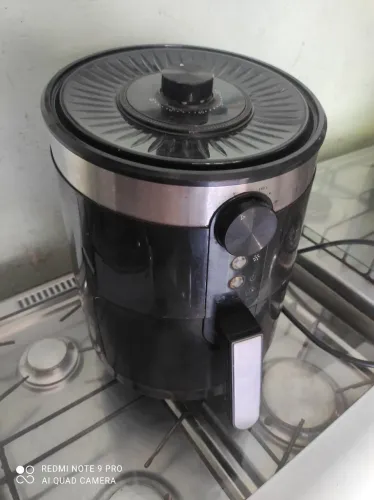 Air fryer 