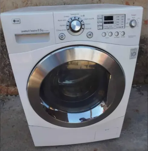 Lava e Seca LG 8,5kg motor inverter