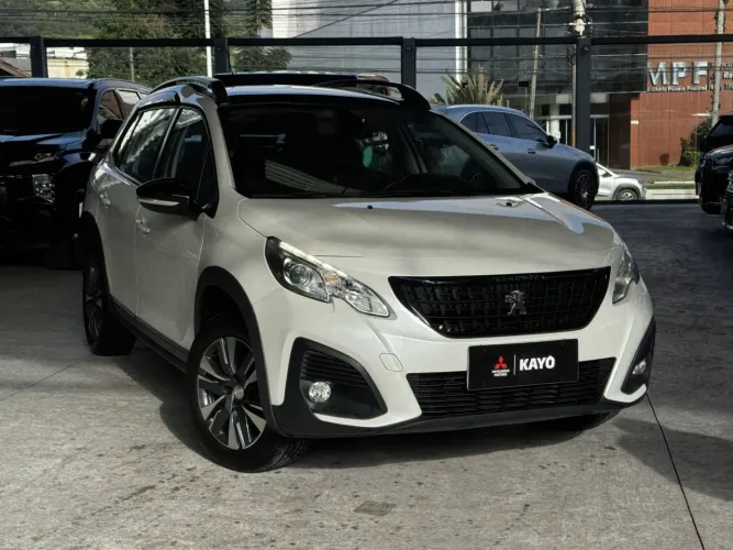 Peugeot 2008 Griffe 1.6 Flex 16V 5P Aut. 2020