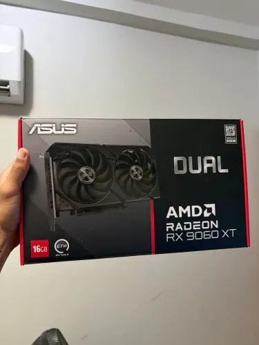 RX 9060xt 16gb ASUS - PLACA DE VIDEO