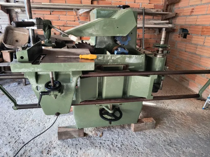 Respigadeira INVICTA 4 Eixos 