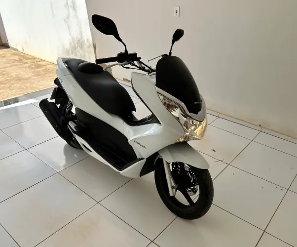 Honda PCX 2014 150cc - Branca | Automática