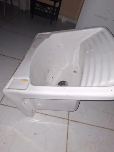 Tanquinho de cimento