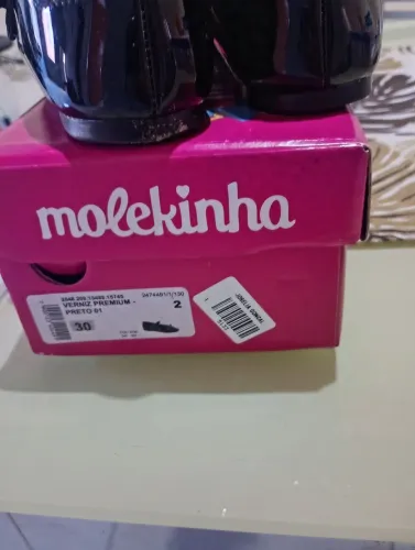 Sapatilha preta tamanho 30 