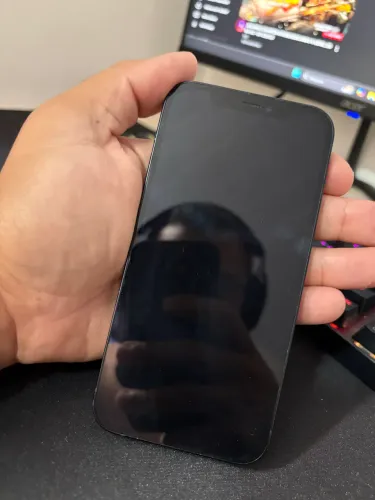 iPhone 12