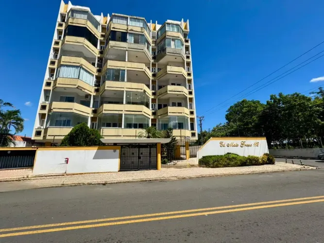 Apartamento Bem localizado no bairro Ilhotas ( Aceita proposta )