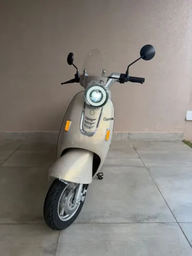 Scooter elétrica Cappuccino 1000W nova -Bege