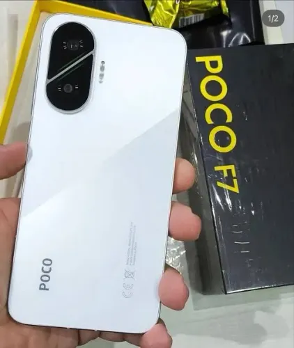 Poco F7 branco