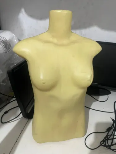 MANEQUIM