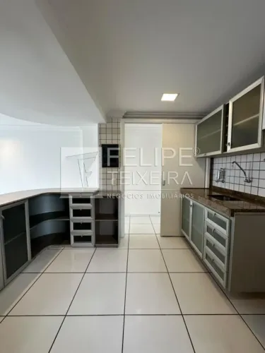 Foto do anúncio de Apartamento para Locação em Fortaleza, Aldeota, 3 dormitórios, 3 suítes, 3 banheiros, 2 va no Aldeota