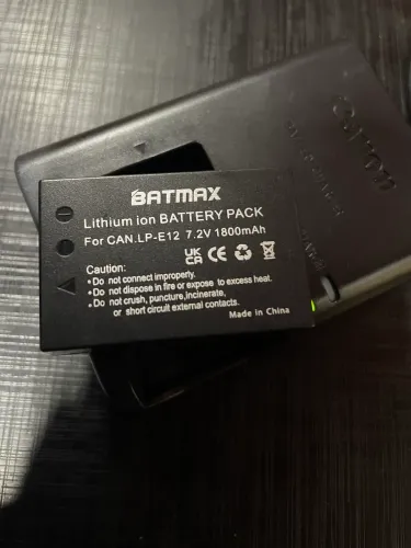 Vendo carregador e bateria LP -E12