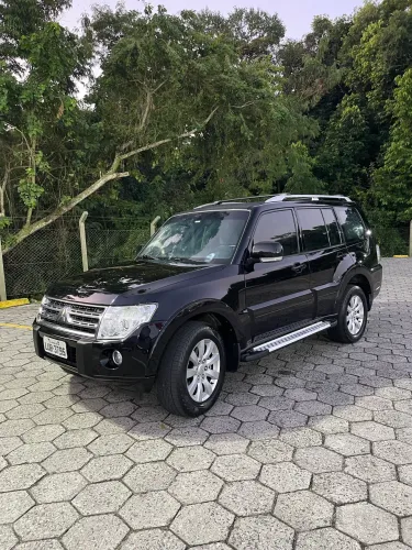 Mitsubishi Pajero HPE Full 3.2 4X4 T.i.dies. 5P AUT 2011