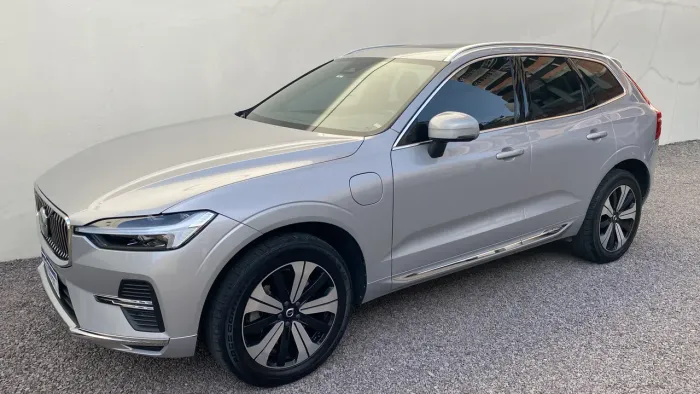 Volvo XC-60 T-8 Plus 2.0 AWD (híbrido) 2023