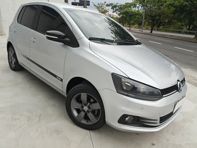 Volkswagen Fox RUN 1.6 Flex 8V 5P 2017