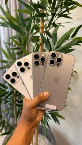 iPhone 15  Pro Max 256gb com garantia Kaiser iPhones