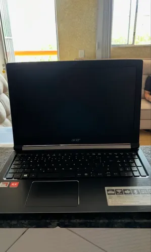 Notebook Acer Aspire 5 Funcionando - Detalhe no Teclado e Sem Fonte