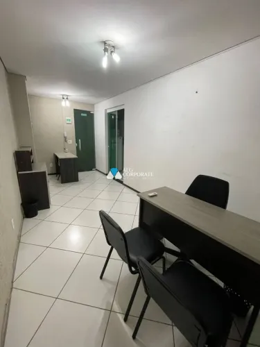 Sala Comercial para Locação no bairro Vila Industrial