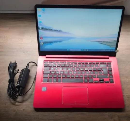 Notebook Asus i5 8a Ger / 8 GB Ram / 240 GB SsD / 1 a 2 Hrs Bateria / tela 15.6 Pol