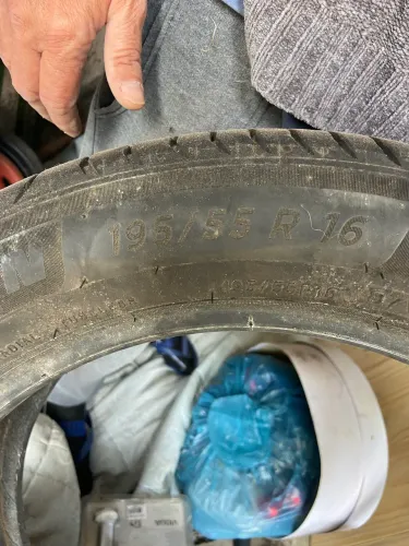 Pneu Michelin r16 195/55