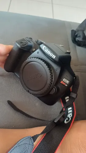 Câmera Canon T6 Rebel