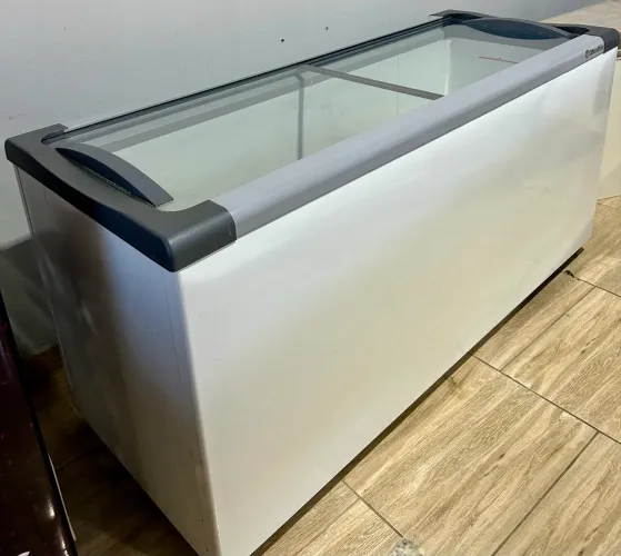 Freezer/Expositor Metalfrio 405 Litros