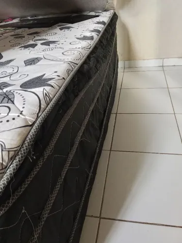 Vendo cama box nova casal 