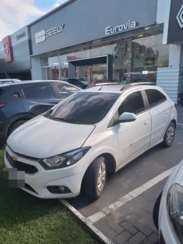 Chevrolet Onix Hatch LT 1.0 8V Flex Mec. 4P 2019